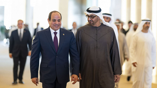 Leaders of Egypt and UAE discuss strengthening economic ties between two countries at meeting in Abu Dhabi Text copied from https-::tvbrics.com:en:news:leaders-of-egypt-and-uae-discuss-strengthening-economic-ties-between-two-countrie:.jpeg